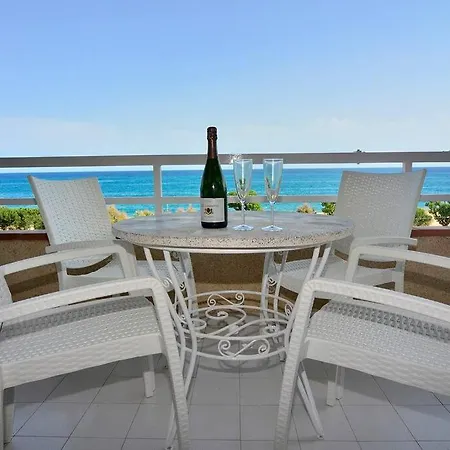 New! Fantastic In Front Of The Sea!