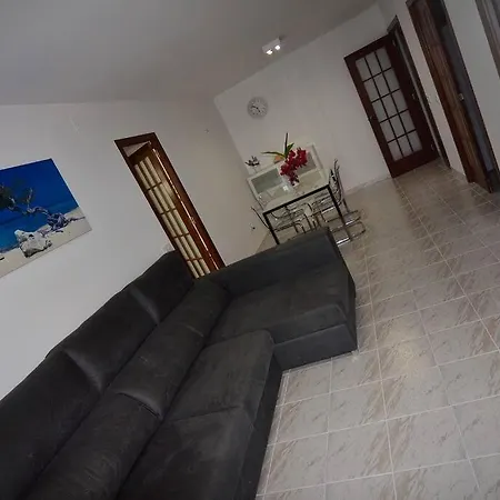 Apartment New! Fantastic In Front Of The Sea! Pineda de Mar